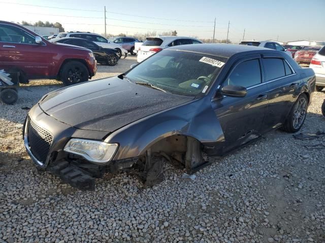 2018 Chrysler 300 Touring