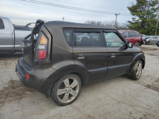 2010 KIA Soul +