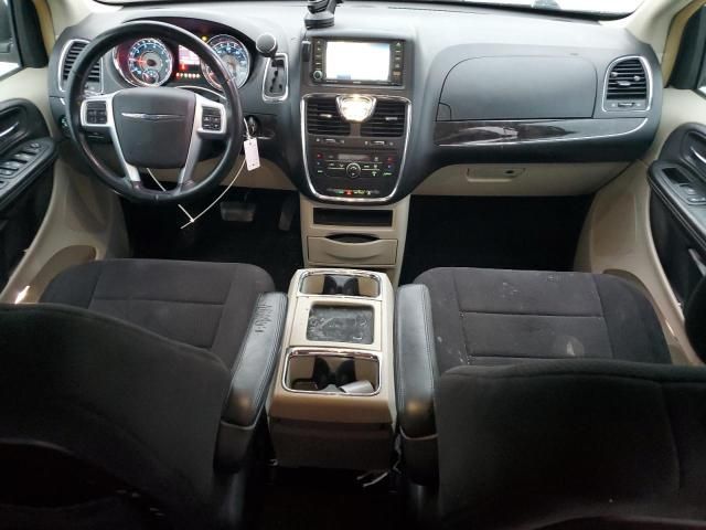 2011 Chrysler Town & Country Touring