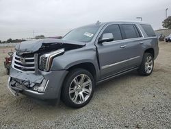 Carros salvage a la venta en subasta: 2019 Cadillac Escalade Premium Luxury