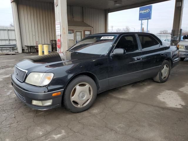 1999 Lexus LS 400