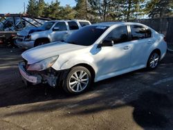 Subaru Legacy Vehiculos salvage en venta: 2014 Subaru Legacy 2.5I