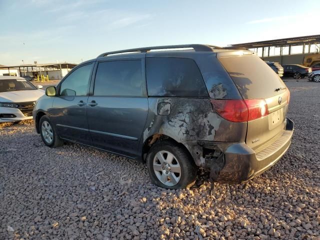 2006 Toyota Sienna CE