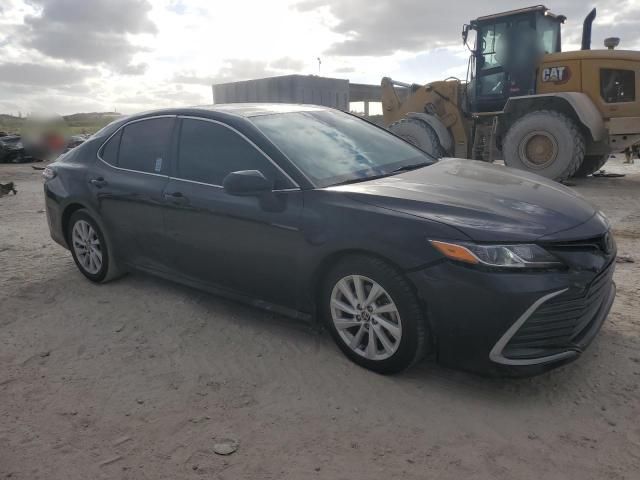 2022 Toyota Camry LE