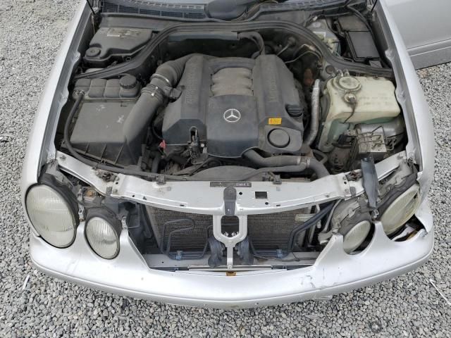 2003 Mercedes-Benz CLK 320