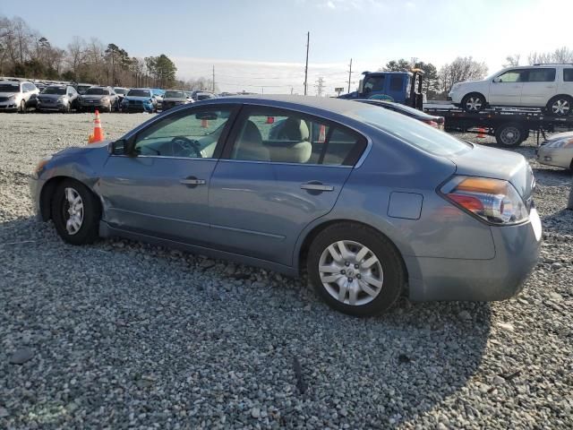 2010 Nissan Altima Base