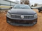 2018 Volkswagen Passat SE