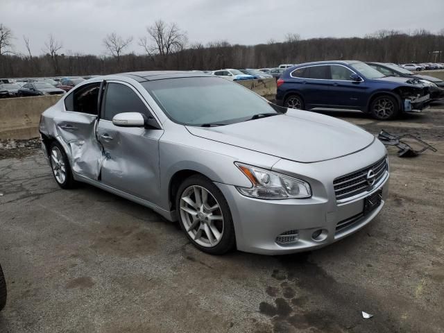 2010 Nissan Maxima S