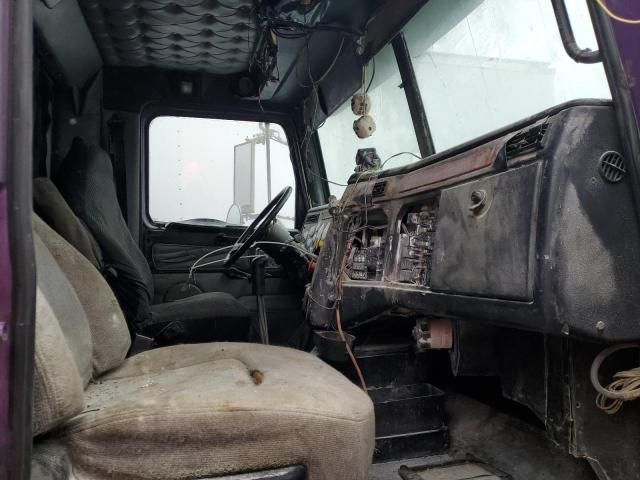 2004 Western Star Conventional 4900EX