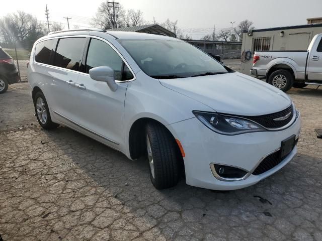 2017 Chrysler Pacifica Touring L Plus