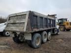 2005 Mack 700 CV700