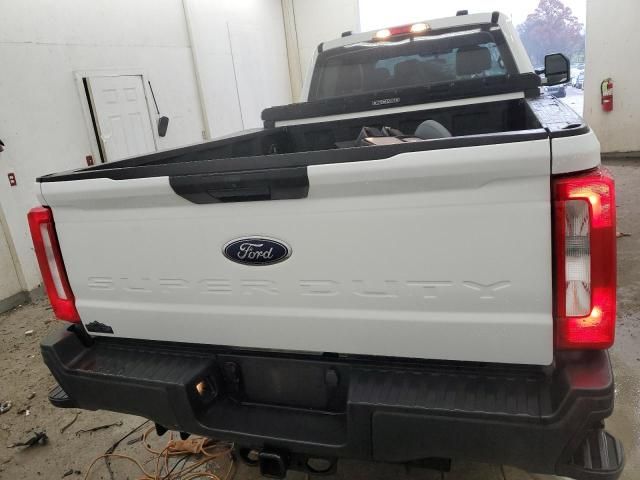 2023 Ford F350 Super Duty