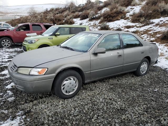 1997 Toyota Camry LE