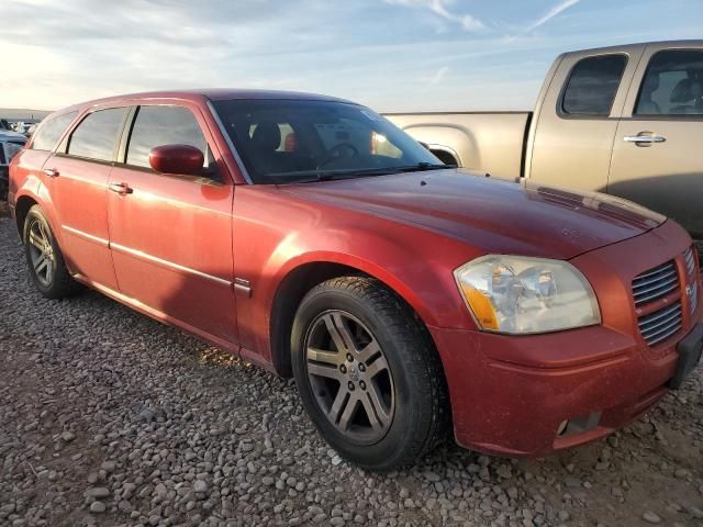 2005 Dodge Magnum R/T