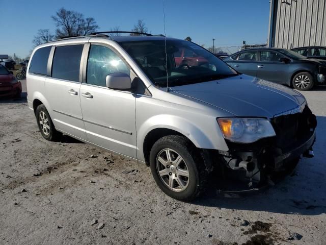 2010 Chrysler Town & Country Touring