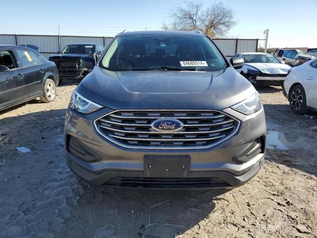 2021 Ford Edge SE