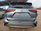 2020 Toyota Highlander Platinum