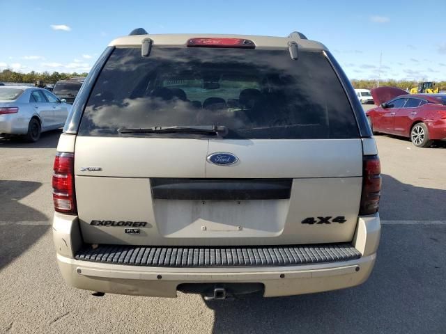 2004 Ford Explorer XLT