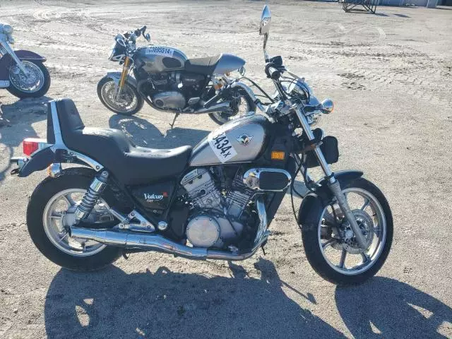 2004 Kawasaki VN750