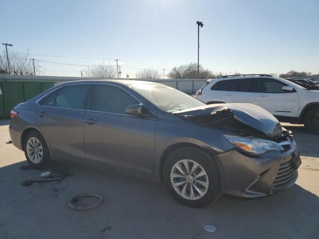 2016 Toyota Camry LE