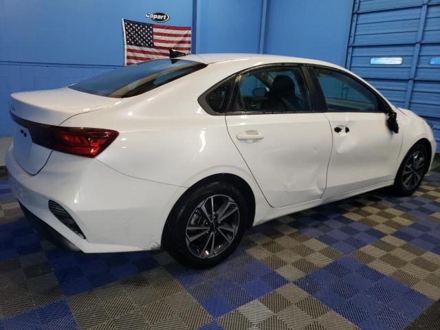 2024 KIA Forte LX