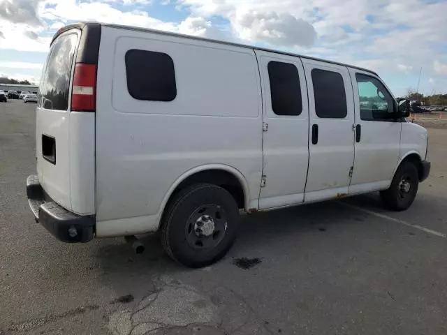 2012 Chevrolet Express G2500