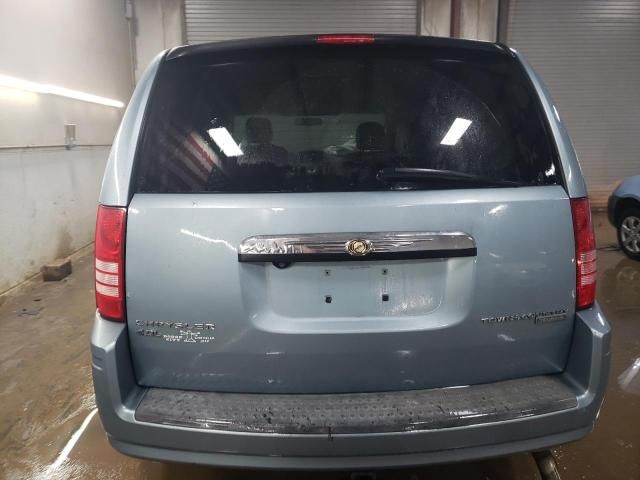 2009 Chrysler Town & Country Touring