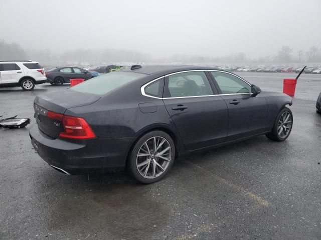 2018 Volvo S90 T6 Momentum