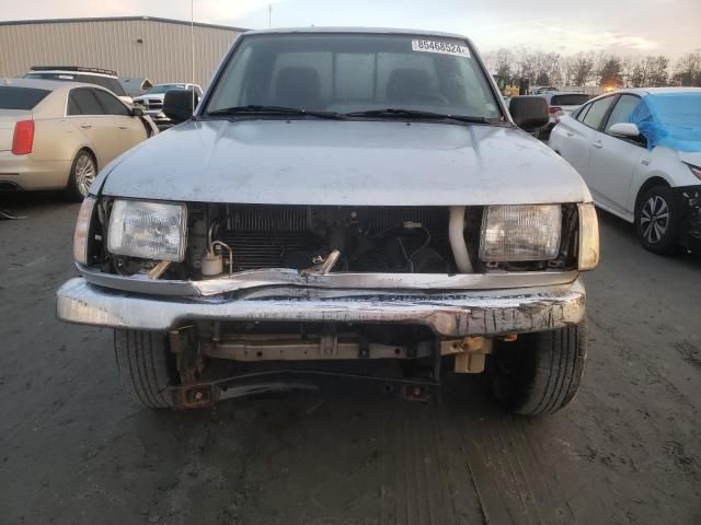 2000 Nissan Frontier King Cab XE