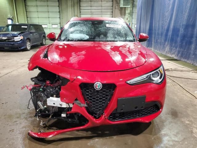 2018 Alfa Romeo Stelvio TI