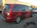 2011 Chrysler Town & Country Touring L