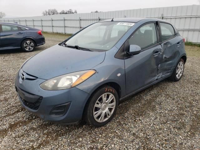 2014 Mazda 2 Sport