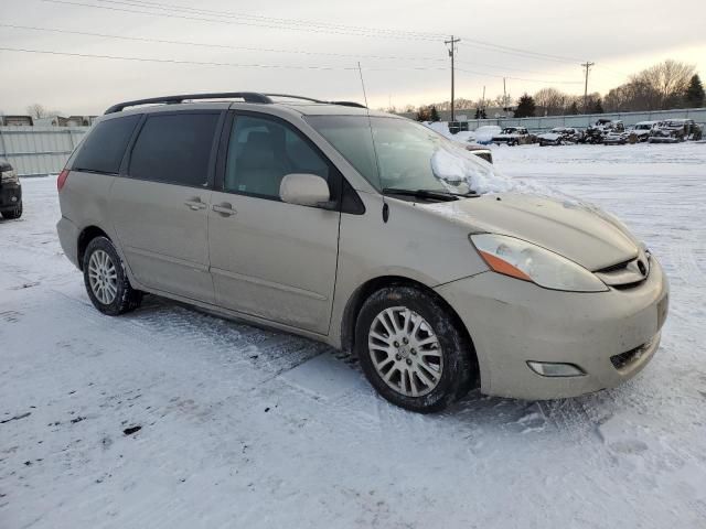 2008 Toyota Sienna XLE