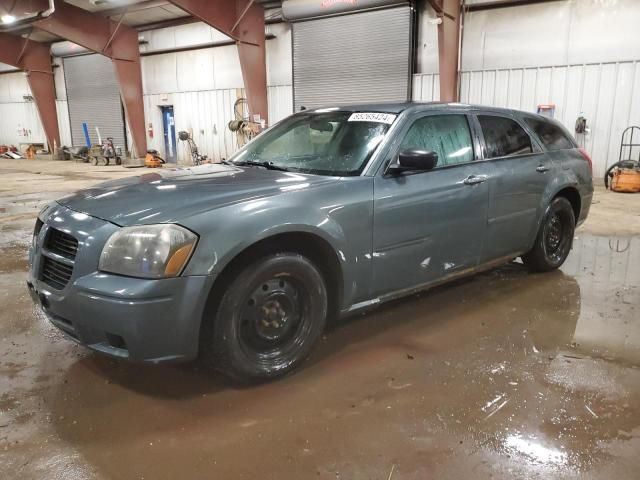 2006 Dodge Magnum SE