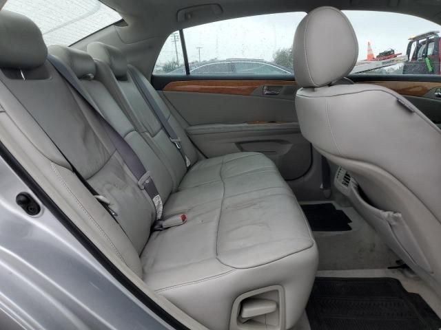 2005 Toyota Avalon XL