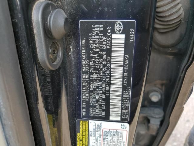 2005 Toyota Camry LE