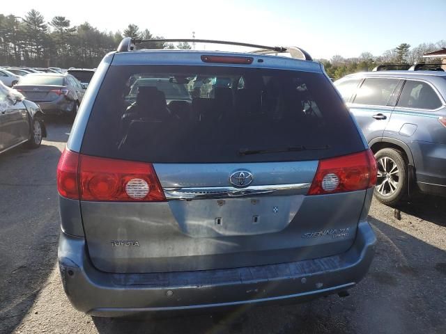 2006 Toyota Sienna XLE