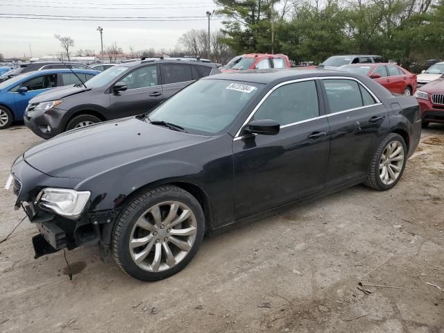 2017 Chrysler 300 Limited