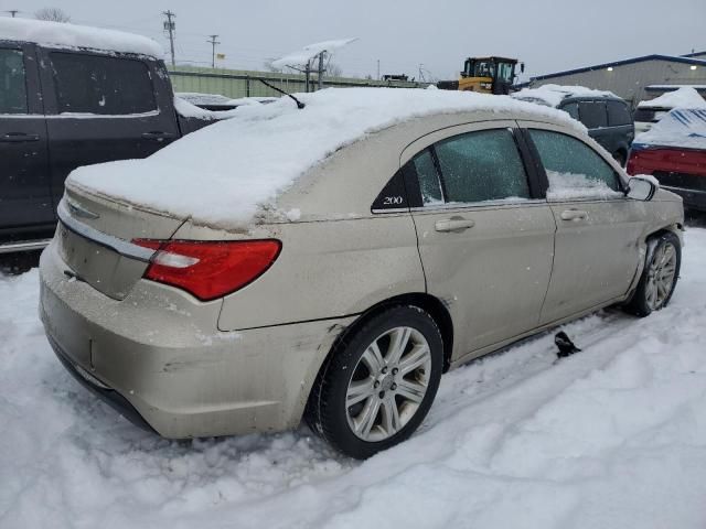 2013 Chrysler 200 Touring