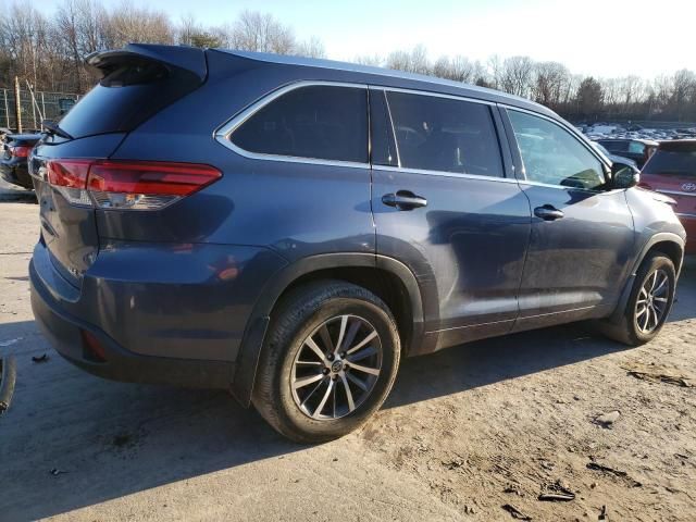 2018 Toyota Highlander SE