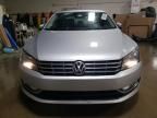 2015 Volkswagen Passat SE