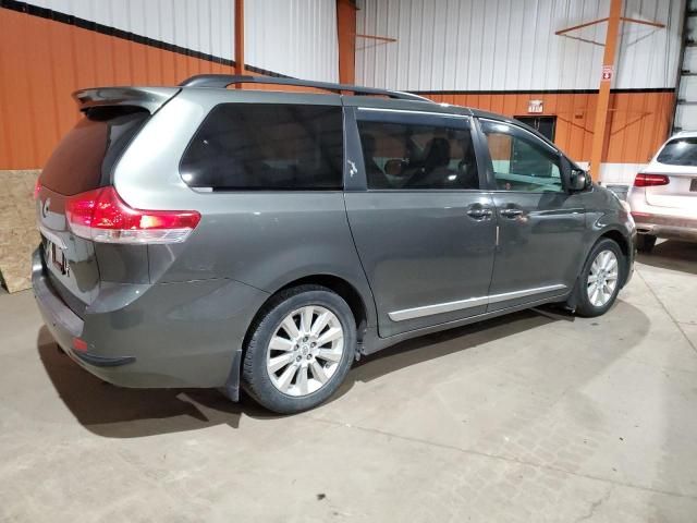 2011 Toyota Sienna XLE