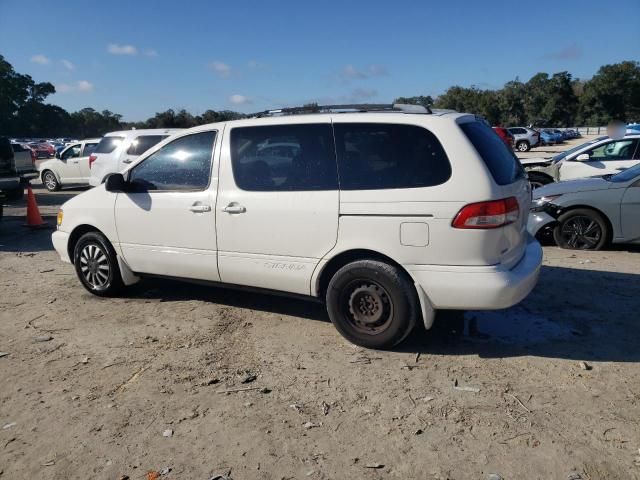 2001 Toyota Sienna LE