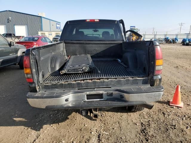 2005 GMC Sierra K2500 Heavy Duty