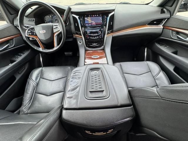 2016 Cadillac Escalade Luxury