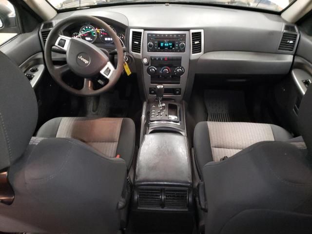 2009 Jeep Grand Cherokee Laredo