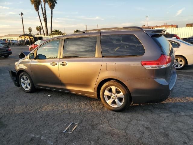 2012 Toyota Sienna LE