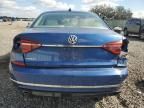 2017 Volkswagen Passat R-Line