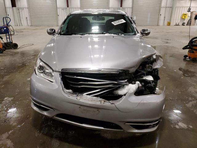 2013 Chrysler 200 Limited