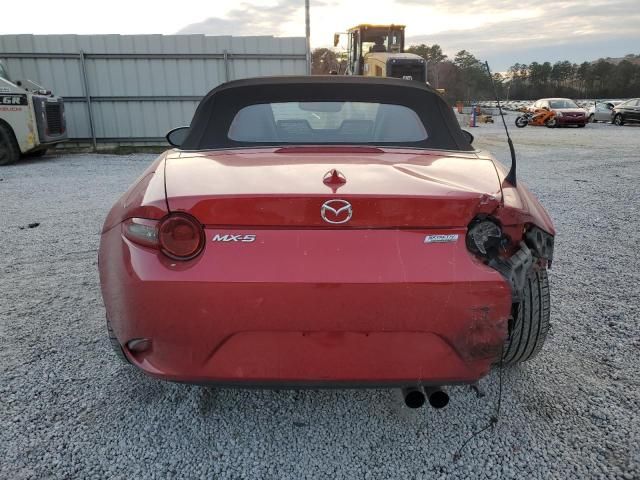 2016 Mazda MX-5 Miata Grand Touring